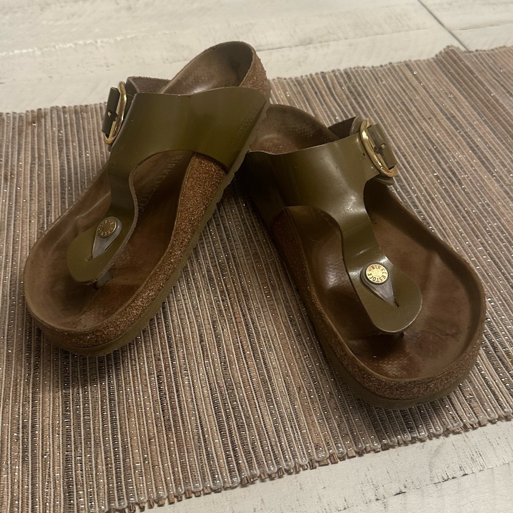 Birkenstock Olive Green big buckle Sandals- 38 Regular width